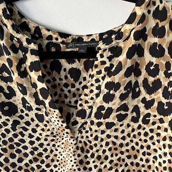 Adriana Papell Leopard Print Popover Blouse Long Sleeves Womens L Casual Chic‎ - Picture 4 of 8